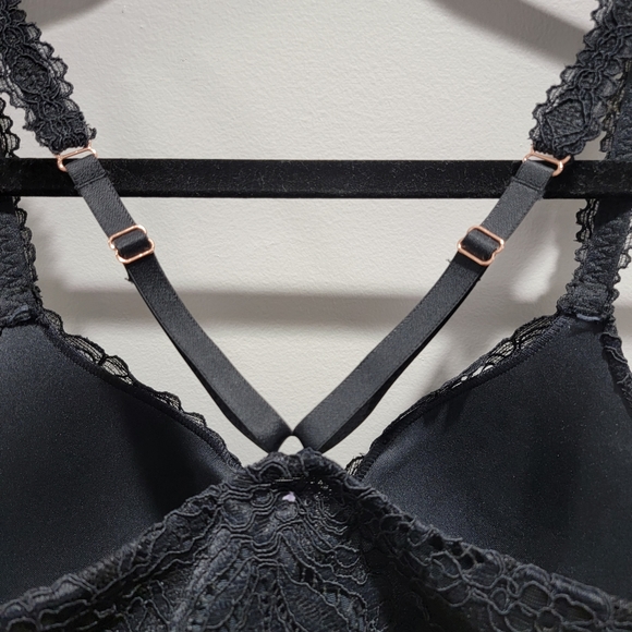 Savage X Fenty Romantic Corded Lace Front-Closure Push-Up Bra Black - Picture 15 of 17